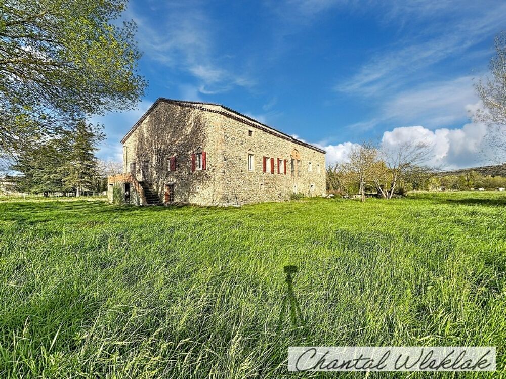 Maison en pierre à vendre corps de ferme à AUBENAS (07) - Terrain plat 1,4 ha