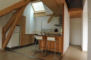  Appartement à louer 2 pièces 55 m²