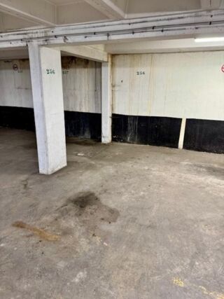  Parking / Garage à vendre 1 pièce 8 m²