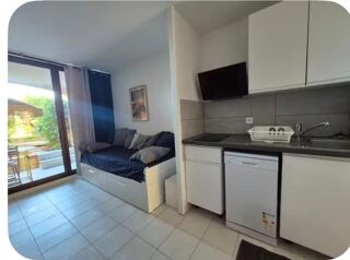 Vente Appartement Appartement à vendre T1/cabine. 28 m². LE LAVANDOU (83). ANSE DE PRAMOUSQUIER. 285 000 € Le lavandou