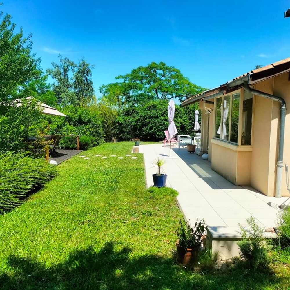 Location Maison Maison de 210m2 à louer sur Saint-Genis-Laval Saint genis laval
