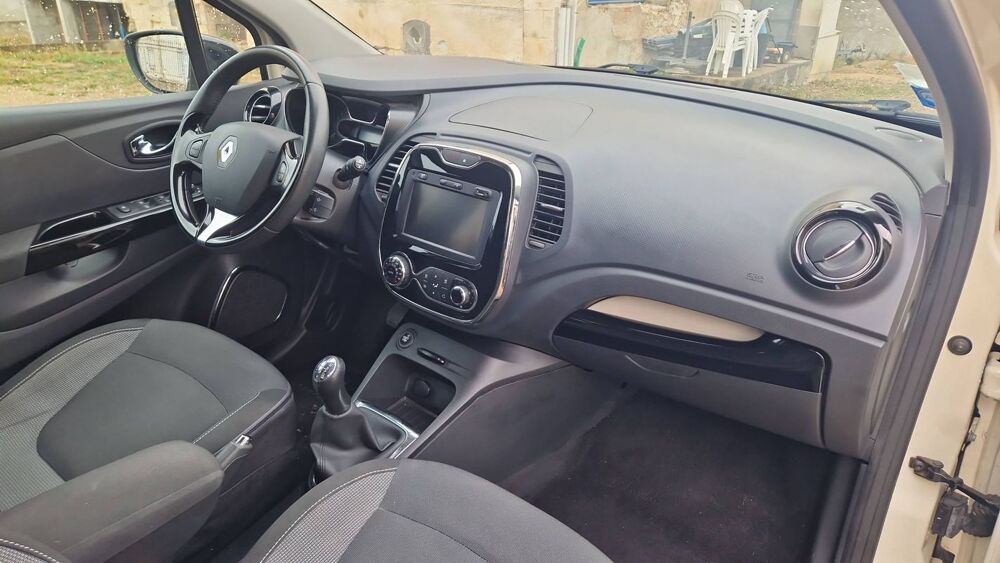 Captur I 0.9 TCe 90 Intens 2014 occasion 58000 Nevers