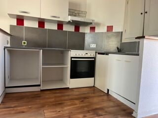  Appartement à louer 3 pièces 60 m²