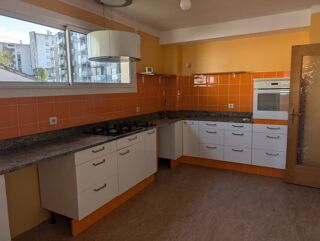  Maison à louer 10 pièces 194 m²
