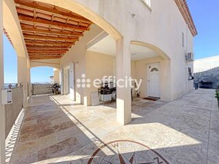  Villa à vendre 8 pièces 185 m²