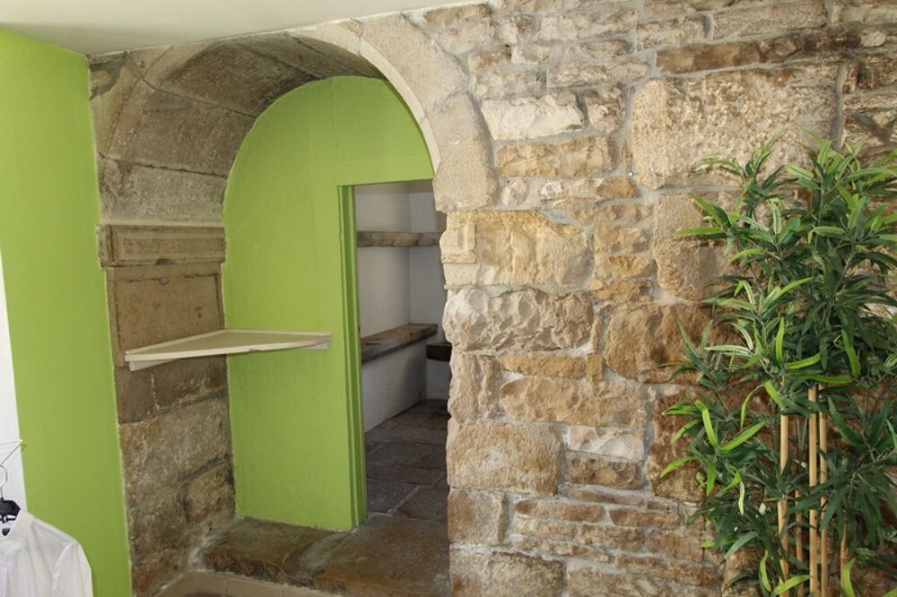 Dpt Côte d'Or (21), à vendre VEUVEY SUR OUCHE (21) Ancien Presbytère 9 pièces sur 398 m² de terrain