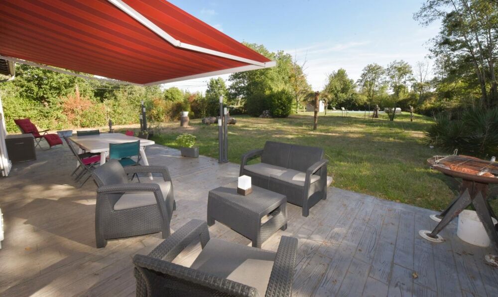 TRÈS BELLE MAISON PLAIN PIED RÉNOVÉE SUR TERRAIN 3400M² EN BORDURE DE GOLF