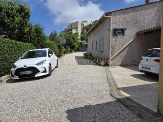  Villa � vendre 8 pi�ces 300 m�