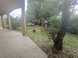  Maison  vendre 10 pices 270 m