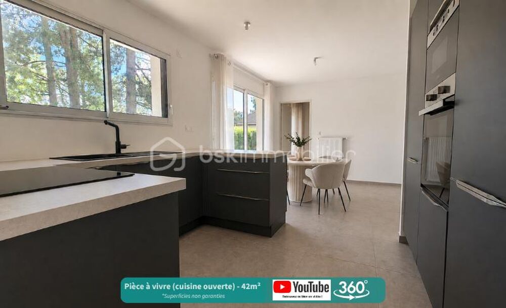 Maison quasi neuve de 4 chambres avec garage