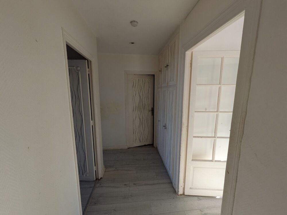 Vente Appartement LORIENT APPARTEMENT DE 66 M² HABITABLE A RAFRAICHIR DE TYPE 3 A PROXIMITÉ DU CENTRE VILLE ET DE LA ROCADE Lorient