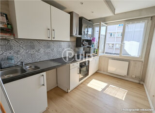  Immeuble � vendre 64 m�