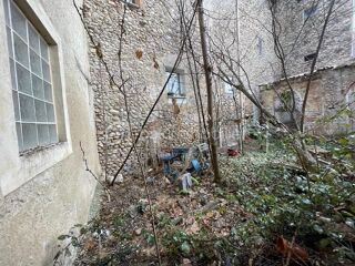  Immeuble � vendre 14 pi�ces 180 m�