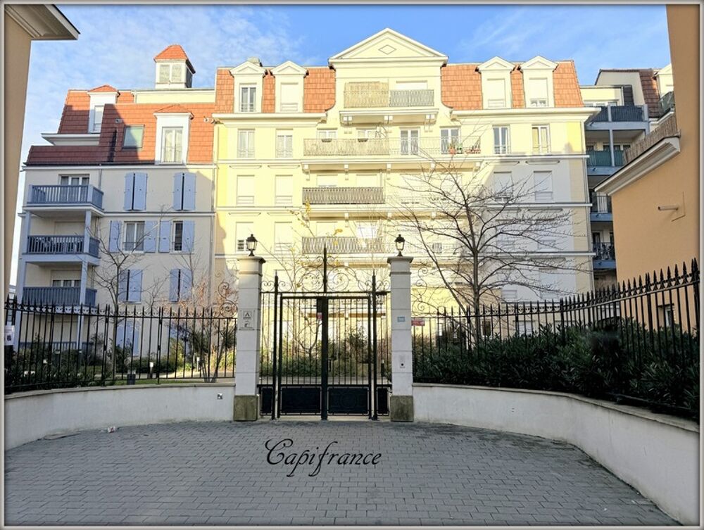 Appartement à vendre 3 pièces balcon + place de parking sous-sol