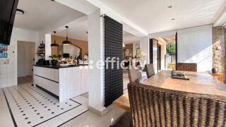  Villa à vendre 5 pièces 140 m²