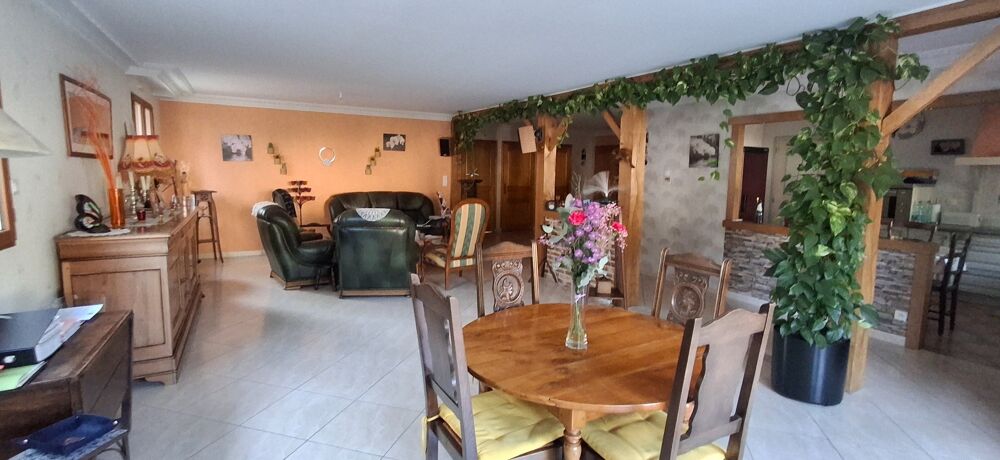 Vente Maison Maison de plain-pied - 141 m² habitables, DPE A, quartier calme Pace
