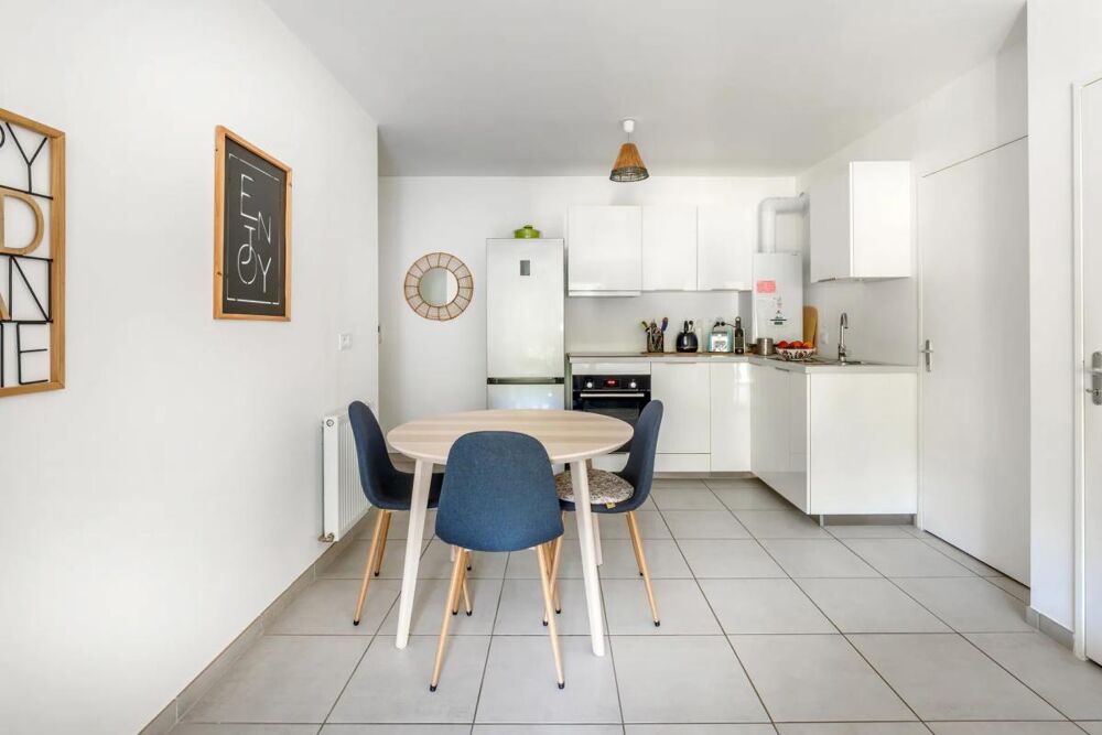 Appartement T2 de 43 m² garage et parking