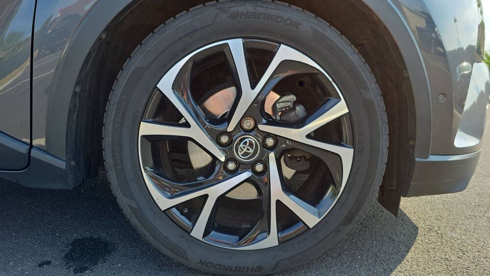 C-HR 1.8 VVT-i 122 CVT 98 Graphic - Automatique 2018 occasion 60110 Amblainville