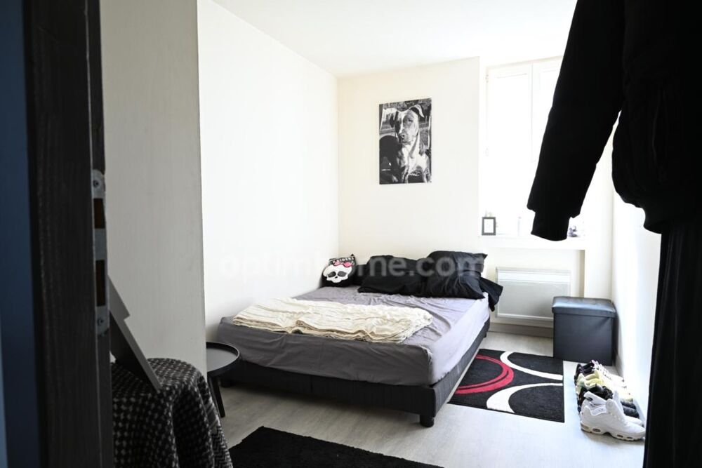 Vente Maison Maison en pierre avec deux logements, terrasse panoramique et potentiel exceptionnel à DOUZILLAC (24) Douzillac