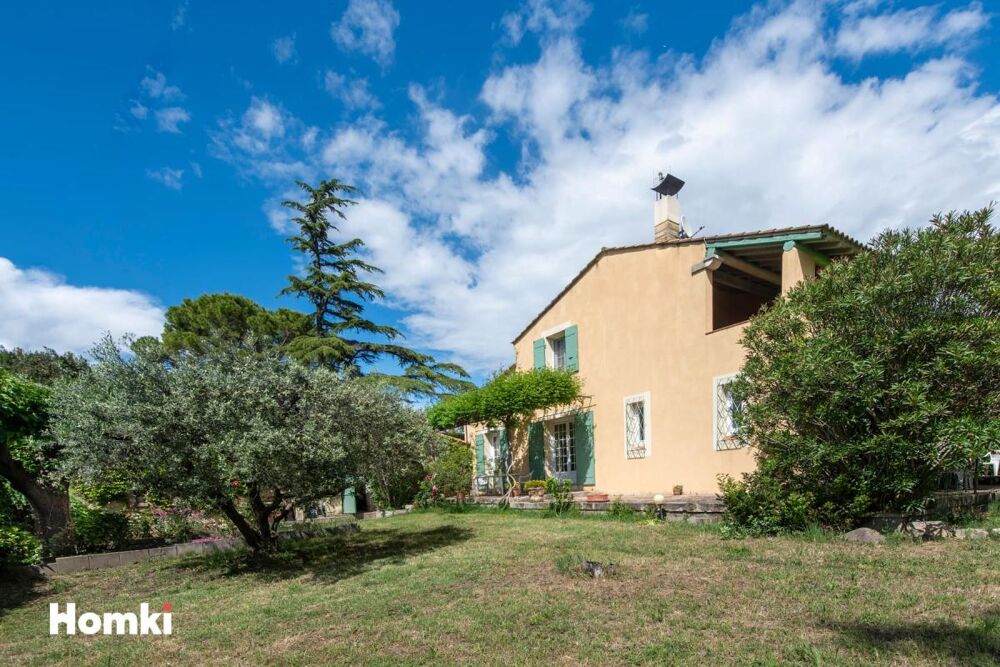 Vente Maison Maison/Villa T6 de 156 m² à Morières-lès-Avignon 84310 Morieres les avignon
