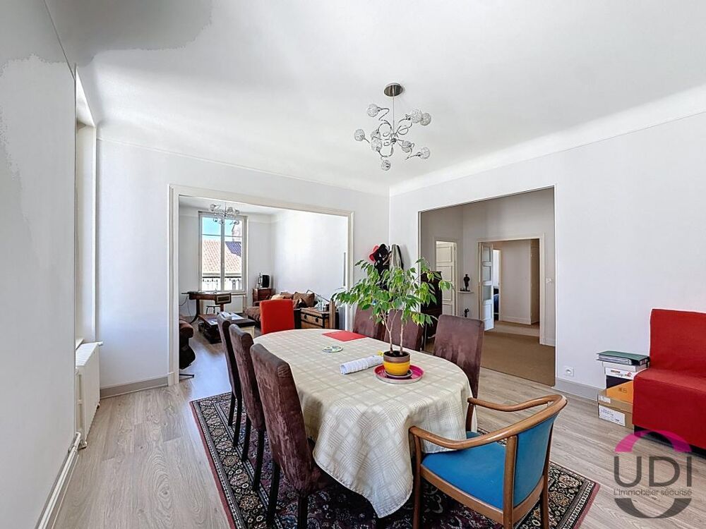 Vente Immeuble Immeuble de rapport avec locaux commerciaux et appartements – Centre-ville de Montluçon Montlucon
