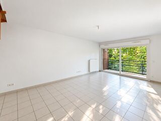 Vente Duplex/Triplex T4 en duplex dans un environnement verdoyant Gex