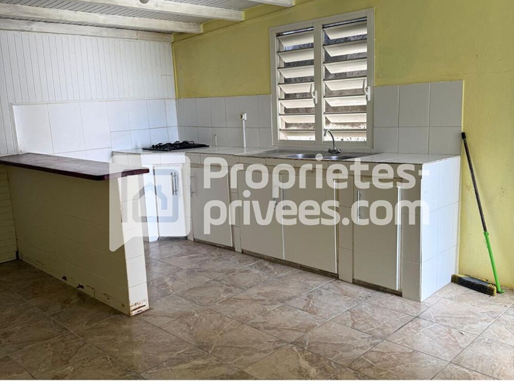 Vente Maison Maison individuelle 3 pièce(s) à rénover, Baie-Mahault Baie mahault