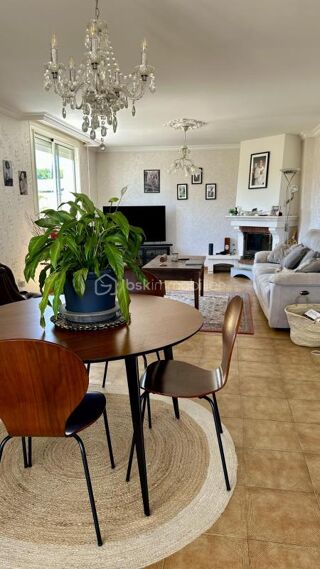  Villa � vendre 9 pi�ces 280 m�