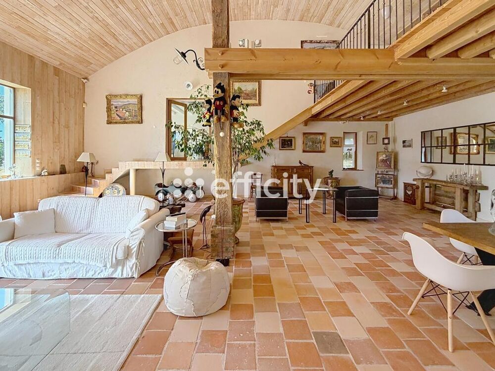à vendre  Propriété/château Courpière (63120)
