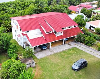  Immeuble � vendre 15 + pi�ces 957 m�