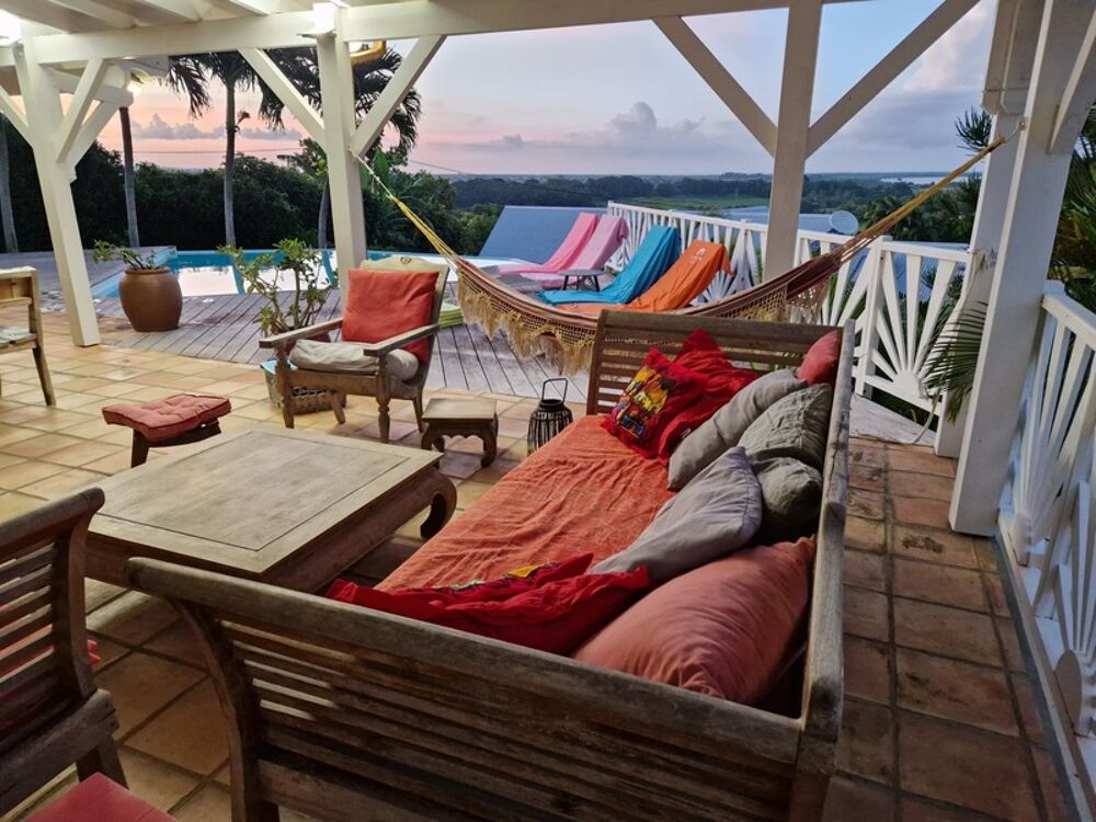à vendre  Villa Baie-Mahault (97122)