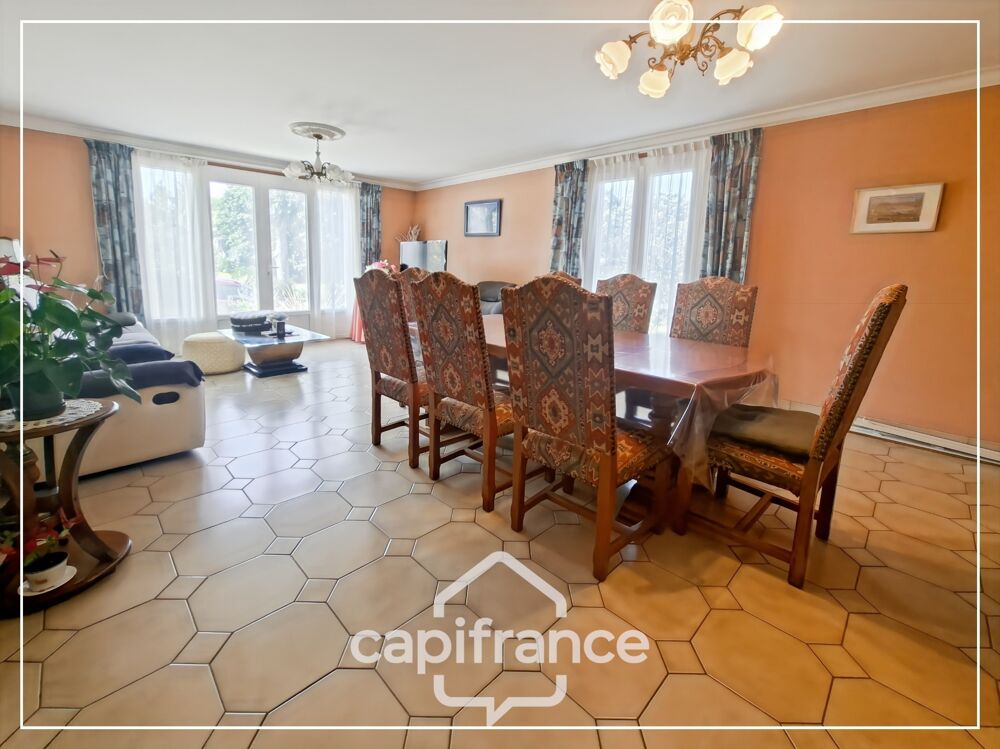 Vente Maison Maison familiale 136m² sur sous-sol intégral à MOISSAC, 3 grandes chambres, beaux volumes, environnement calme Moissac