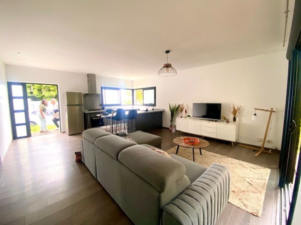 Vente Maison SAINT PIERRE (974), Maison à vendre 4 pièces de 87 m², terrasse, Jacuzzi sur parcelle totale de 412 m² Saint pierre