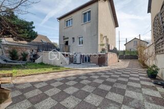  Maison � vendre 7 pi�ces 160 m�