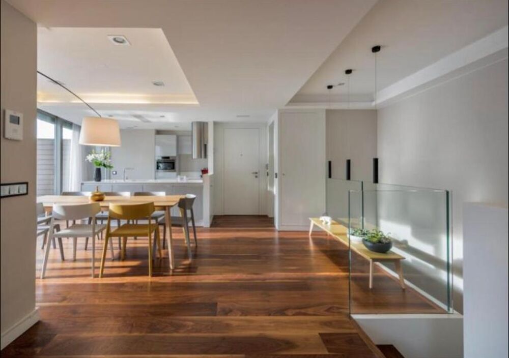 Vente Appartement 4 PIÈCES de 81m² + UNE MAGNIFIQUE TERRASSE + PARKING - AULNAY SOUS BOIS Aulnay sous bois