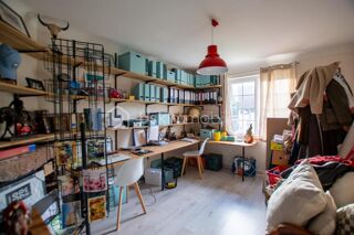  Maison à vendre 12 pièces 337 m²