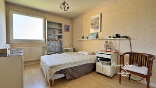  Appartement  vendre 4 pices 82 m