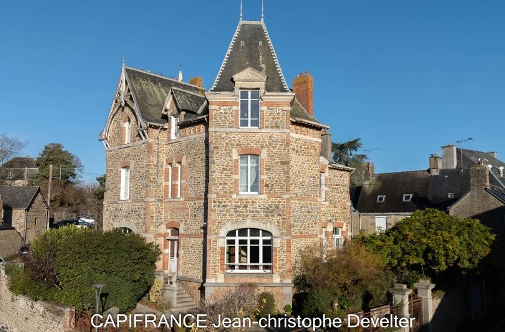 Maison à vendre 8 pièces GORRON (53)sur terrain 932 m2