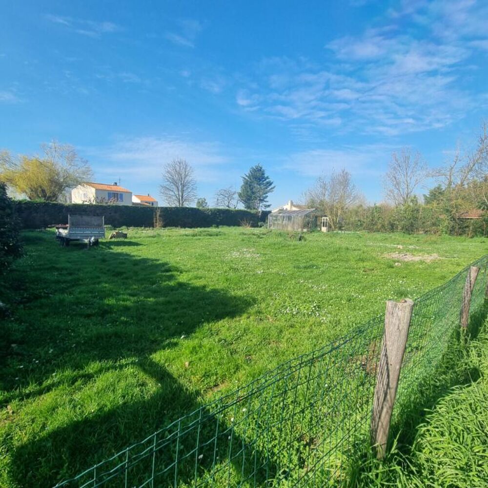 Vente Terrain Terrain Grues 847 m2 Grues