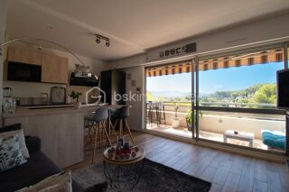 Vente Appartement LA SEYNE-SUR-MER – HAUTEURS DE TAMARIS – TERRASSE – VUE MER – ENTIÈREMENT RÉNOVÉ La seyne sur mer