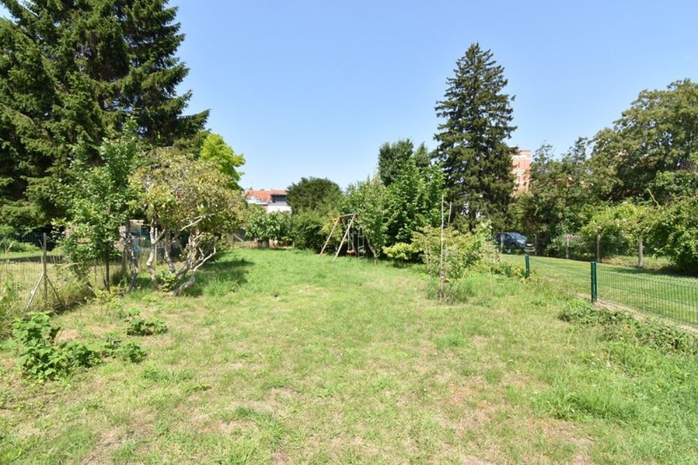 Vente Maison Maison familiale 4 chambres + bureau, cave et un grand jardin arboré Lille