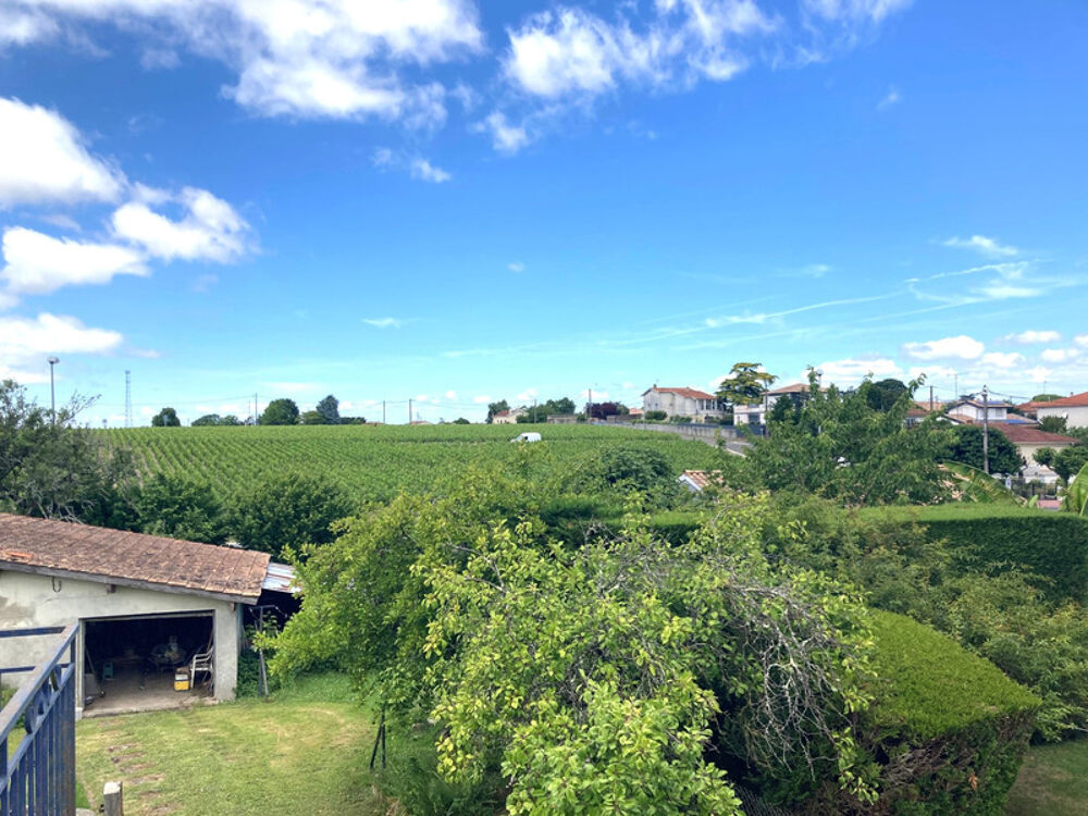 Vente Maison Grande Maison 3 chambres 3 sde/sdb édifiée sur sous-sol complet aménageable Pauillac