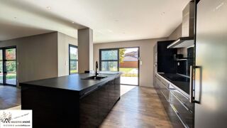  Villa à vendre 5 pièces 141 m²