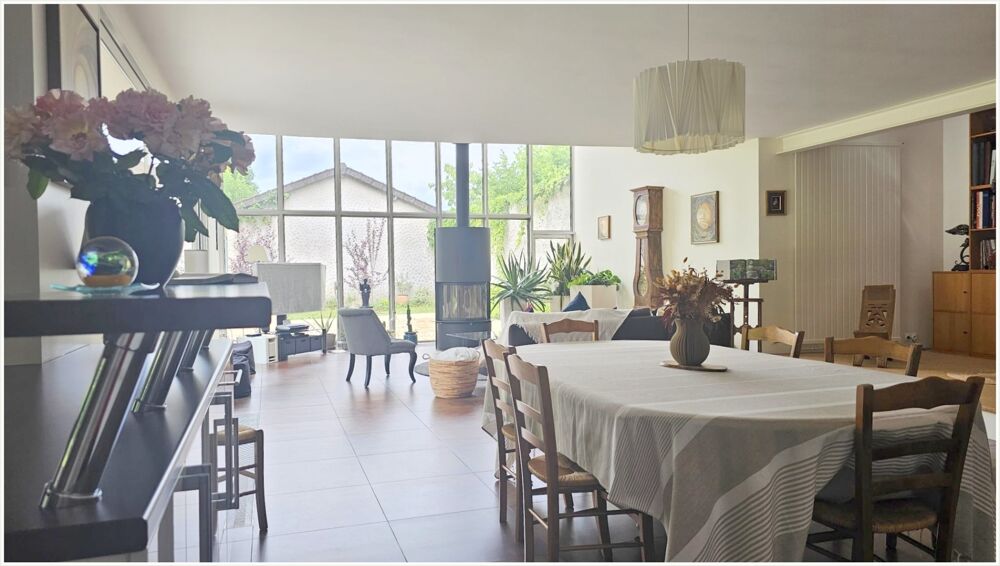 Vente Maison Dpt Yvelines (78), à vendre VILLENNES SUR SEINE, propriété P11 de 291 m² sur un terrain piscinable de 1 495,00 m² Villennes sur seine