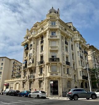  Appartement à vendre 4 pièces 121 m²