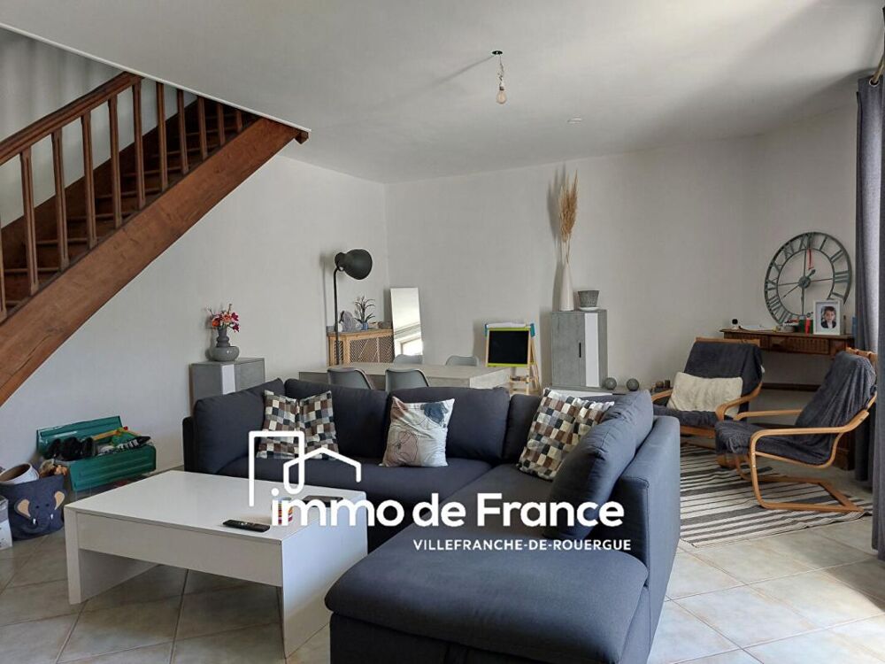 Maison de ville 108.25m² - Centre-ville, garage, terrasse et cour