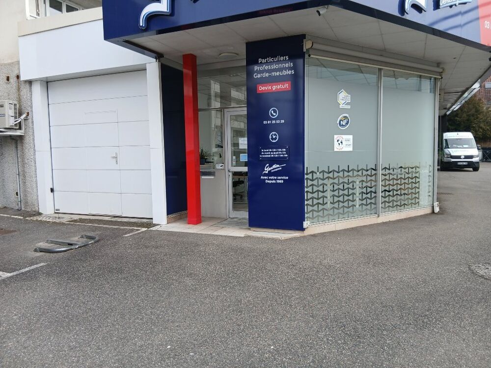   A VENDRE - LOCAL COMMERCIAL 