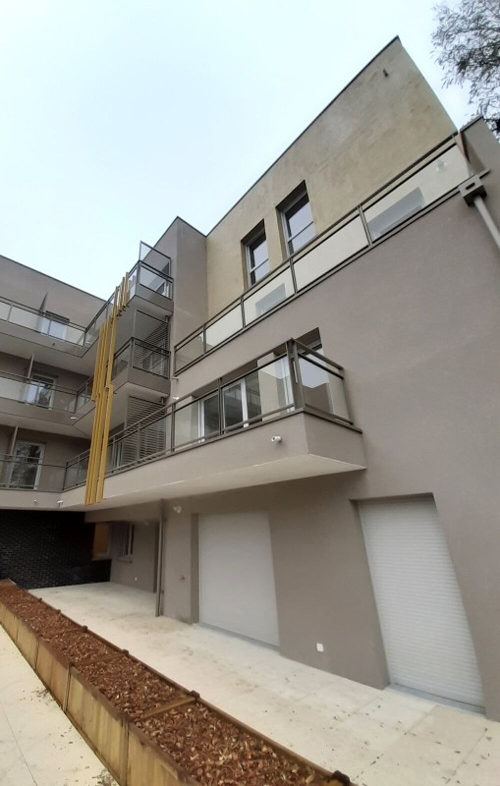 Location Appartement T3 avec terrasse et parking à ST JEAN DE BRAYE Saint jean de braye