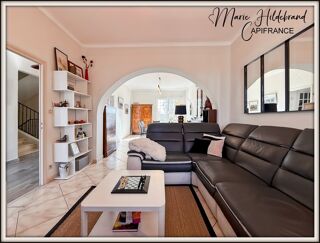  Maison à vendre 9 pièces 185 m²