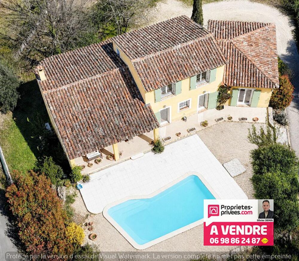 Vente Maison BELLE VILLA RECENTE de 215 m² Hab; 160 m² + 2 PIECES 50 m². CALME ET RESIDENTIEL Fayence